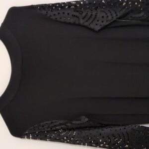 Montagne NWOT Black Shirt 3/4 Length Lace Sleeves Rayon Size M